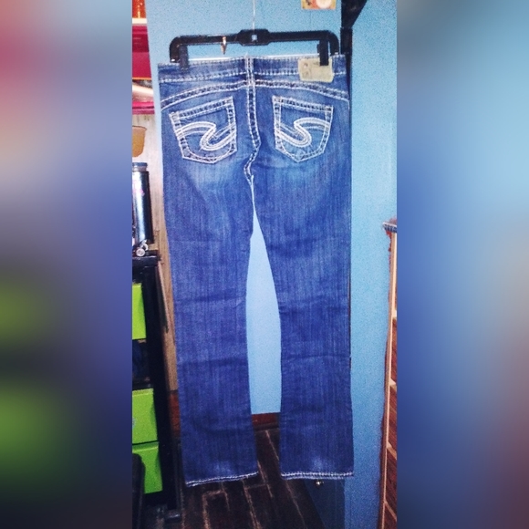 Silver Tuesday 16 1/2 Jeans - Picture 2 of 2